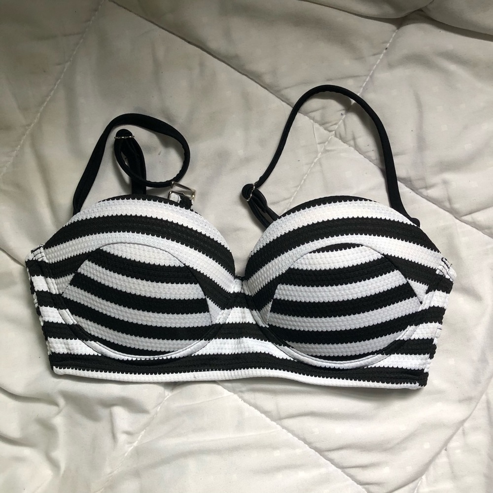 Bikini top